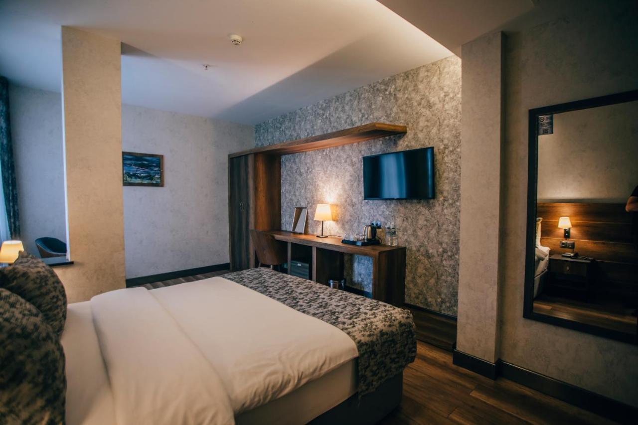 ไลฟ์ พอยต์ โฮเต็ล Hotel ทรับซอน ภายนอก รูปภาพ